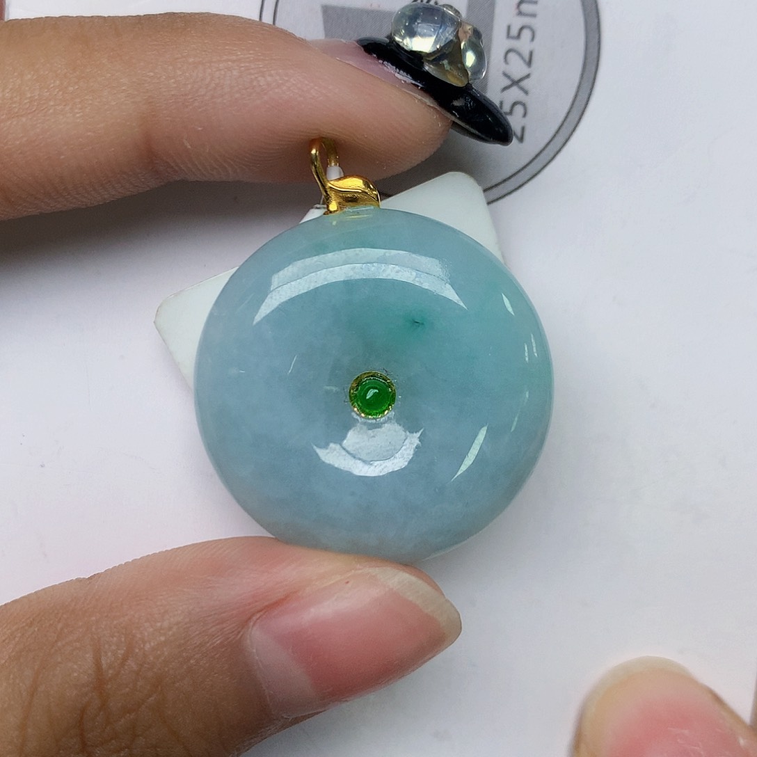 颈饰18K金镶嵌翡翠天然翡翠