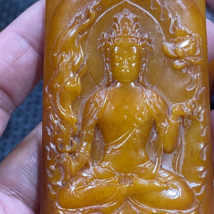 滴血莲花菩提吊坠