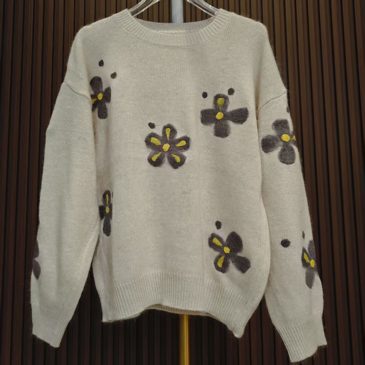 手工刺绣花朵减龄羊毛衫设计感小众秋冬韩系慵懒风针织N8ZY1320