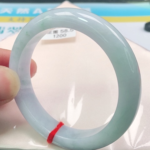翡翠手镯未镶嵌0214号
