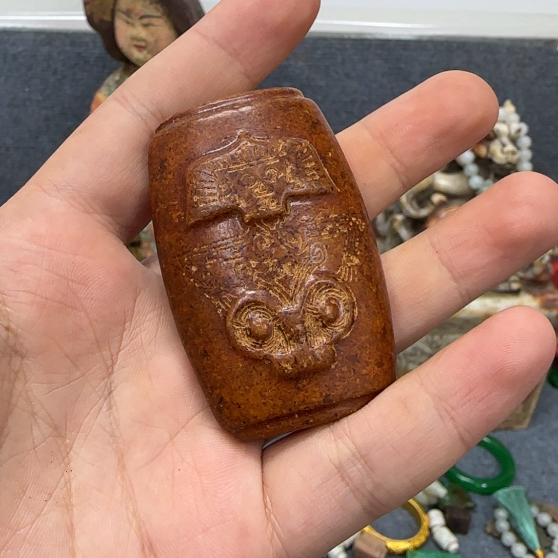 未镶嵌和田玉（糖玉）挂件