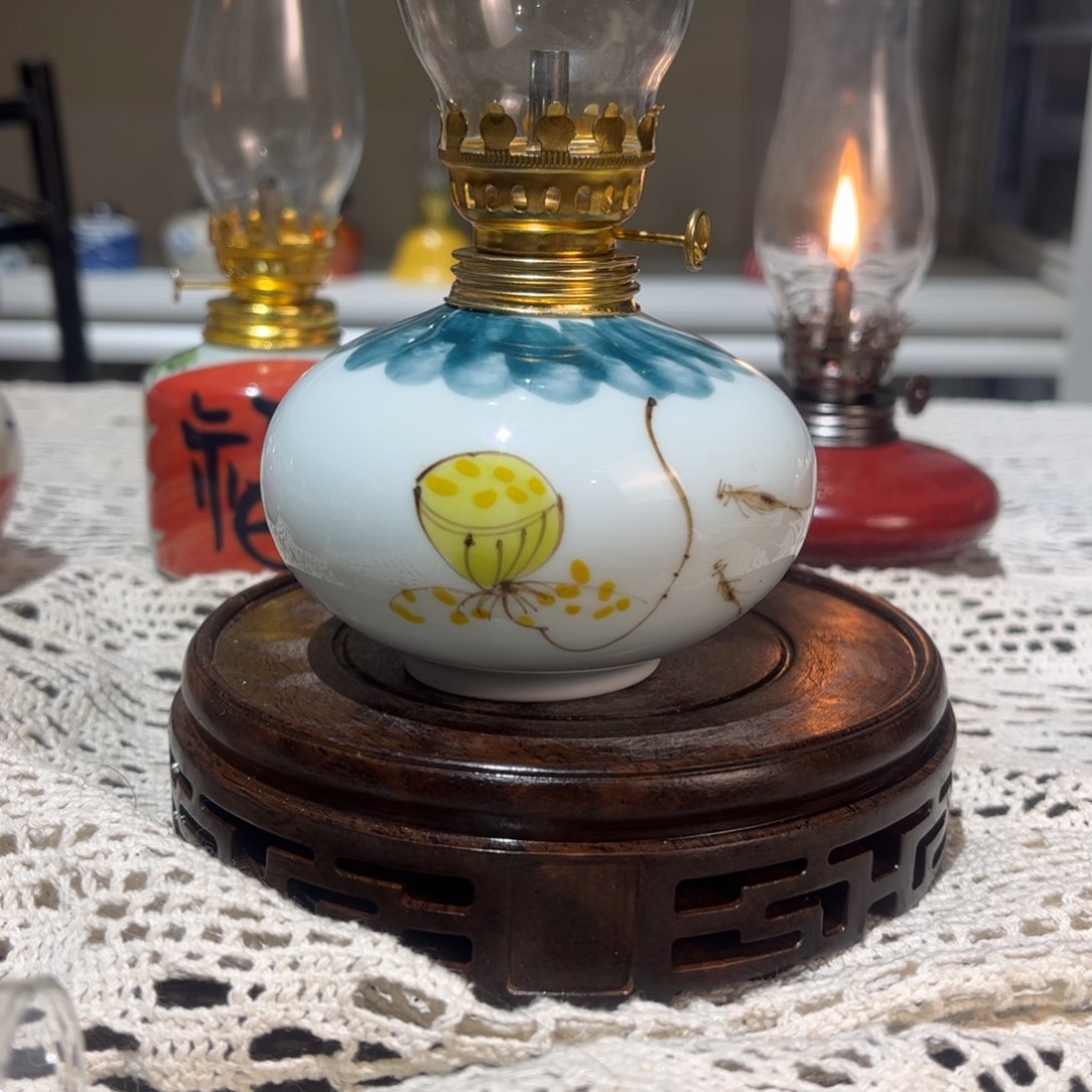 摆件景德镇陶瓷香薰灯