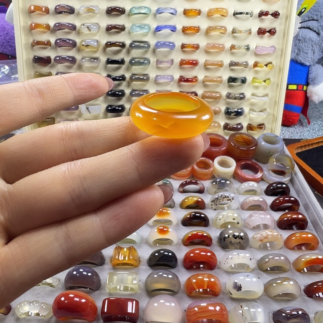 玛瑙/玉髓未镶嵌戒指A8不退换17.2港15福利