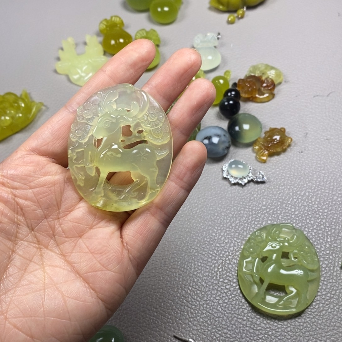 蛇纹石玉未镶嵌挂件耳饰耳环项链