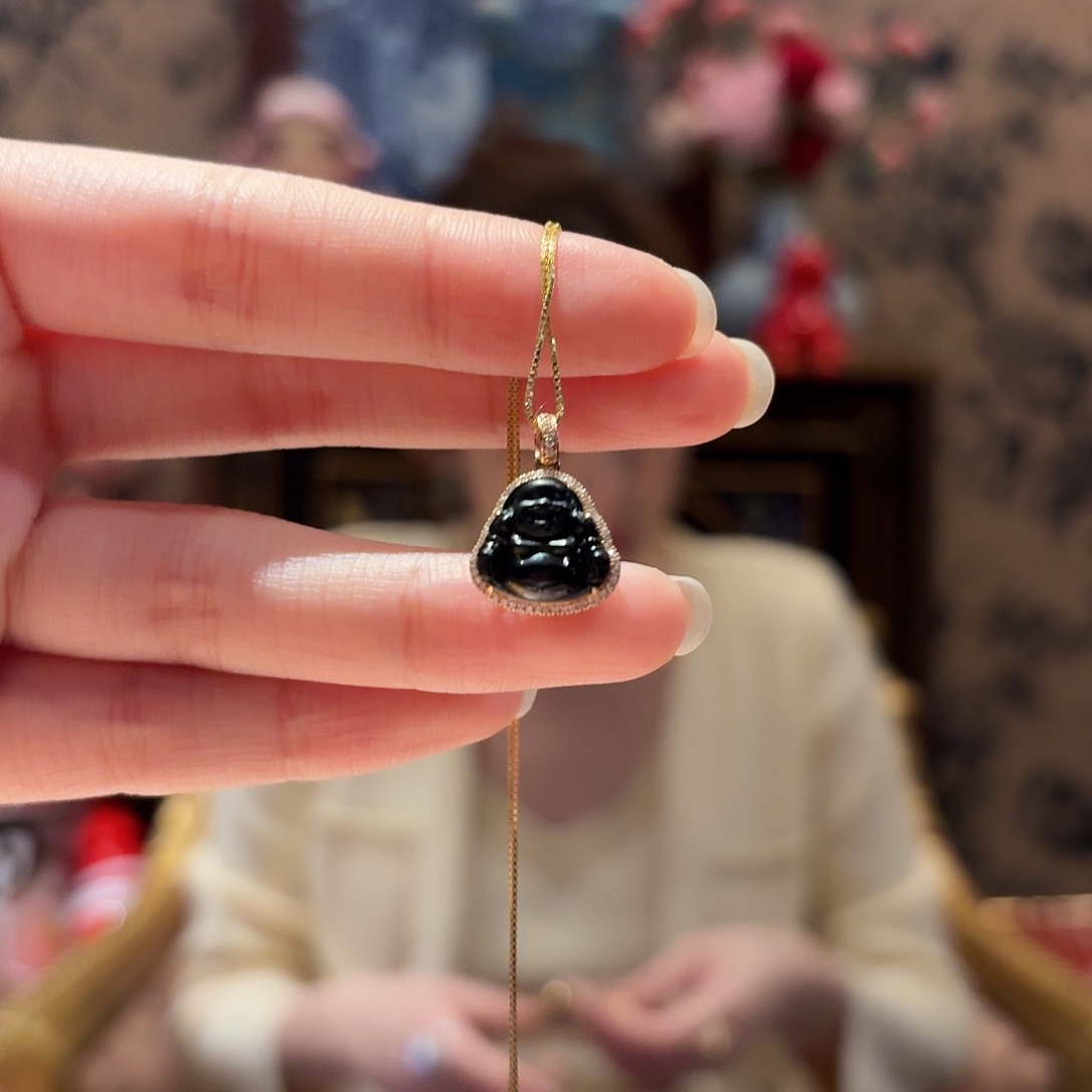 翡翠吊坠(赠链)18K金镶嵌