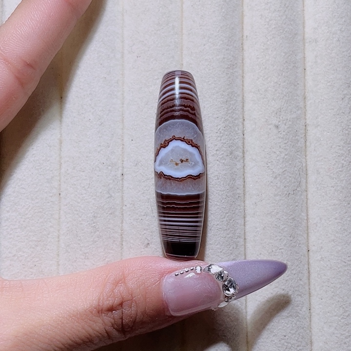 日***于玛瑙/玉髓未镶嵌颈饰