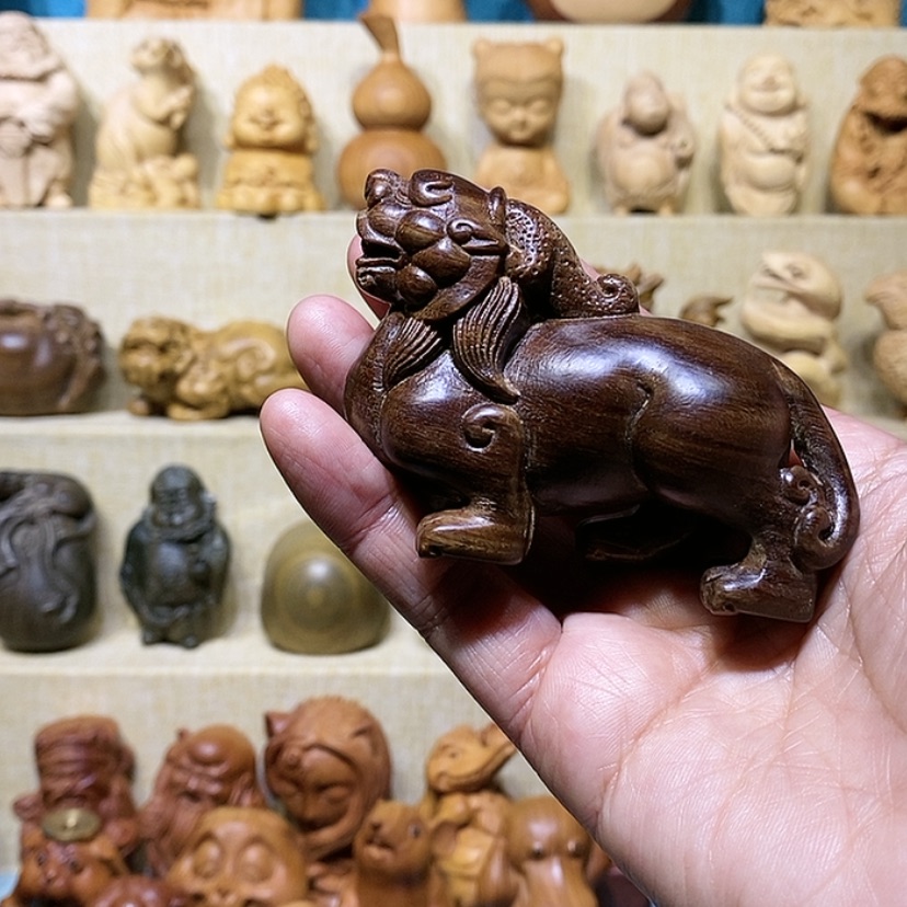 【闪购商品】维腊木（绿檀）好*油貔貅