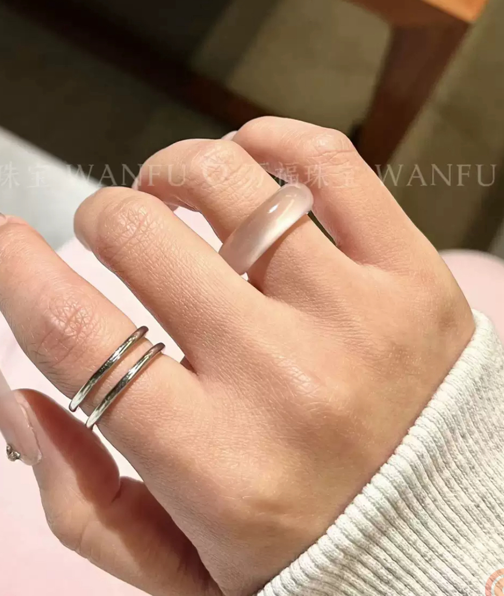 玛瑙戒圈玛瑙戒指马料白冰戒圈