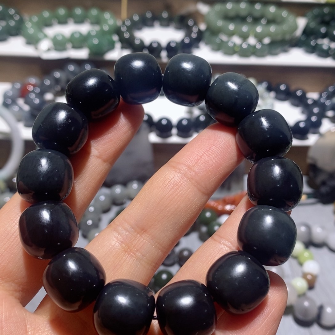 和田玉手链未镶嵌