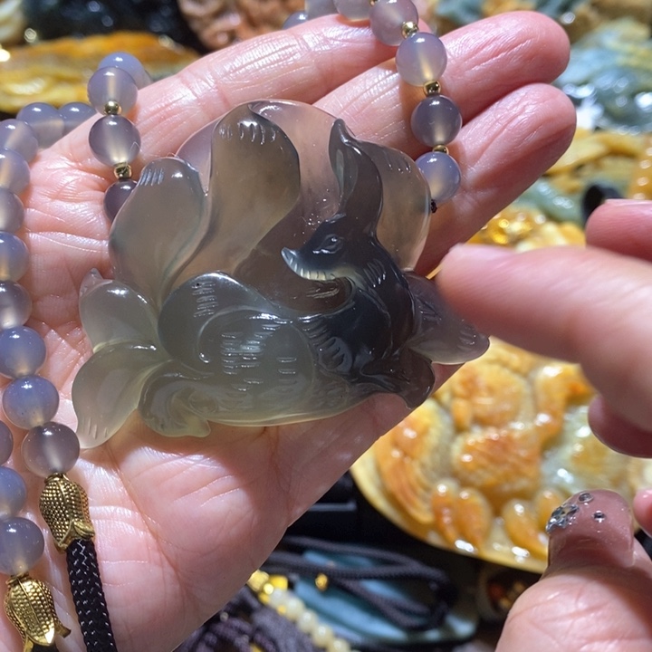 岫玉未镶嵌毛衣链