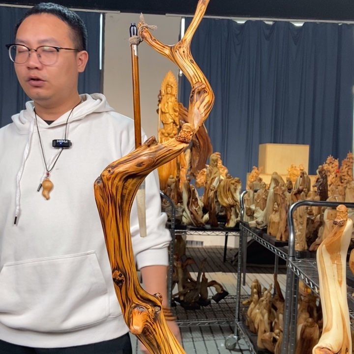 柏木（崖柏）随型摆件