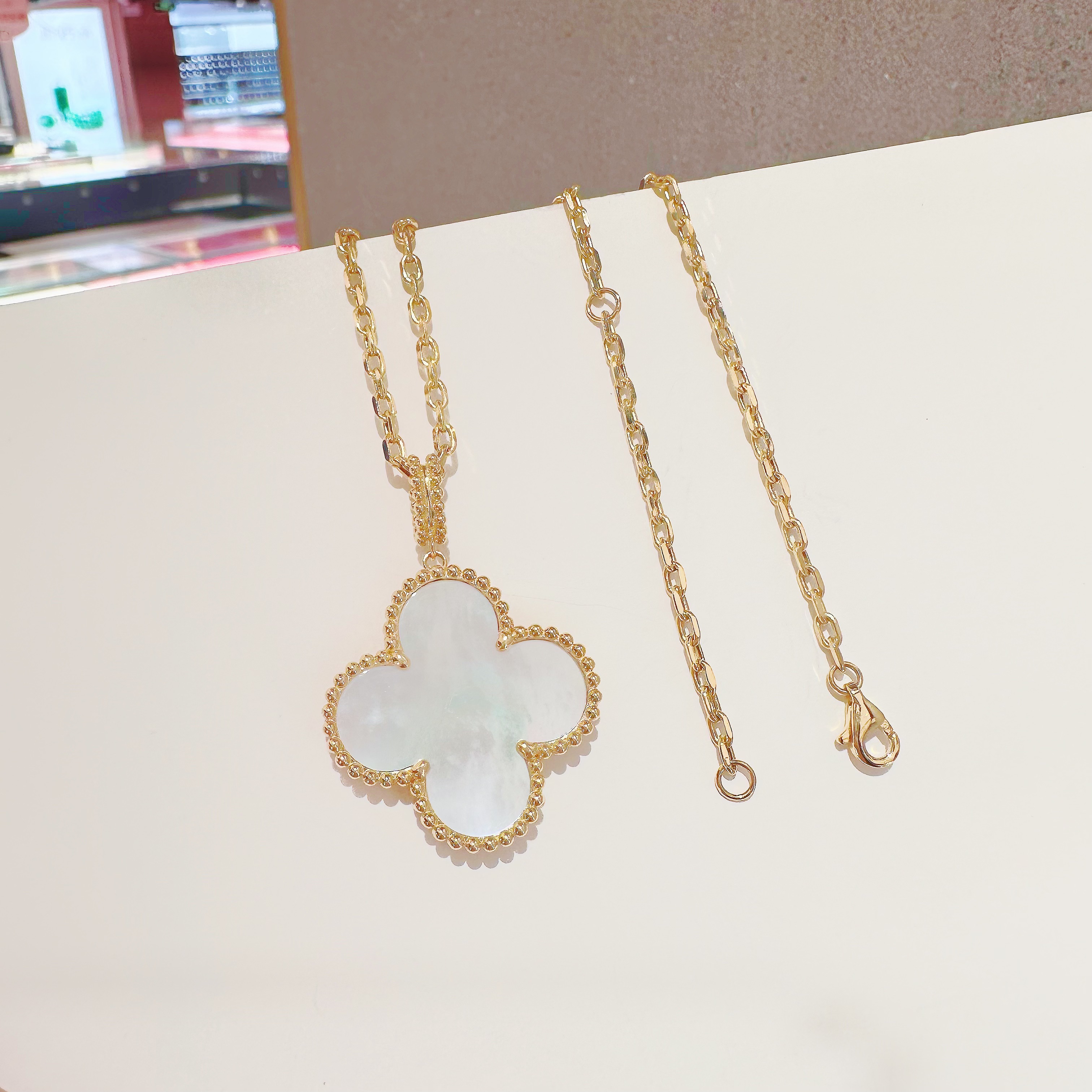 18k金 26mm白花项链 高级精致大气时尚毛衣链 多样性发其一