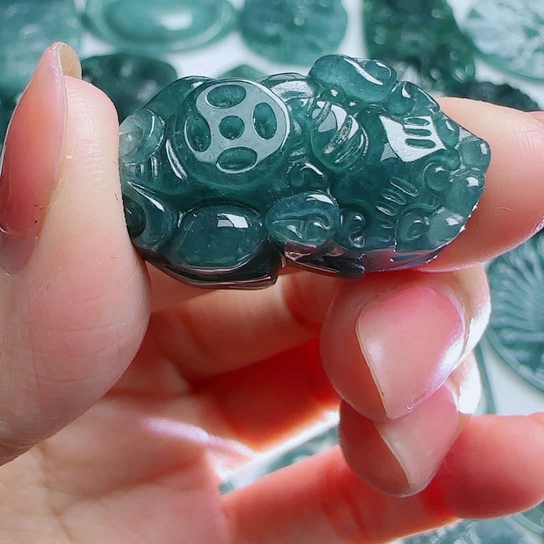 翡翠挂件未镶嵌111111111111111