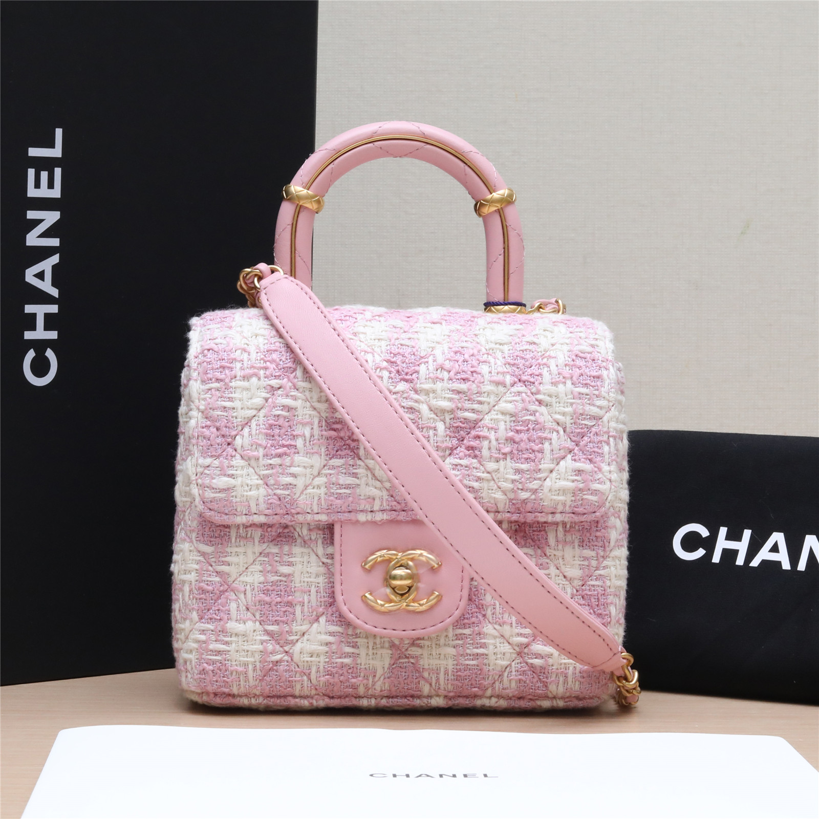 95新 Chanel/香奈儿 【活动】斜挎包 15.5 芯片开 P223643779