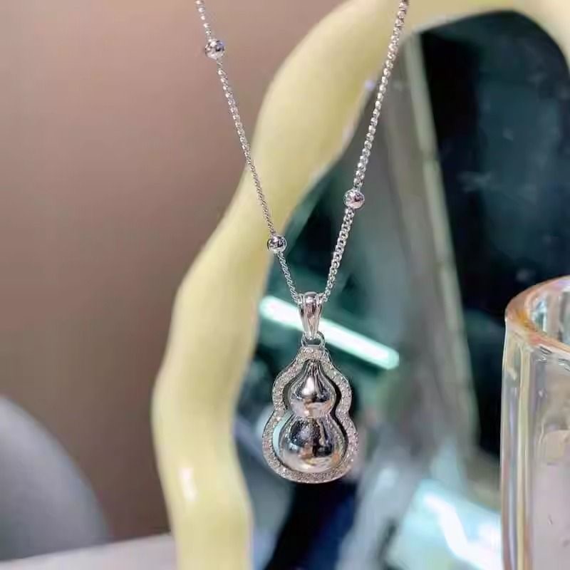 YZ097转动葫芦吊坠项链 精品项链无礼盒