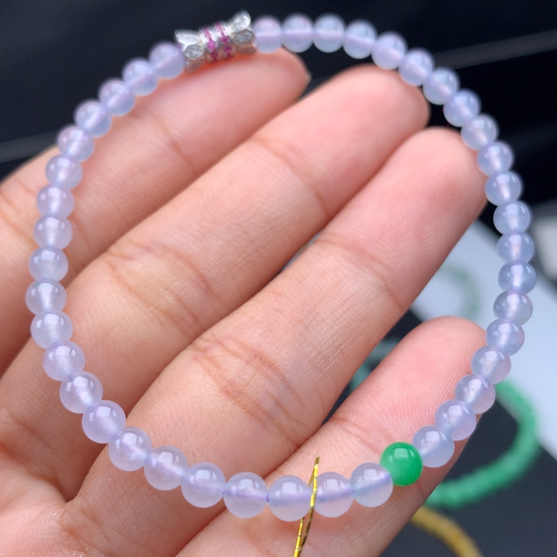 翡翠手镯未镶嵌卡