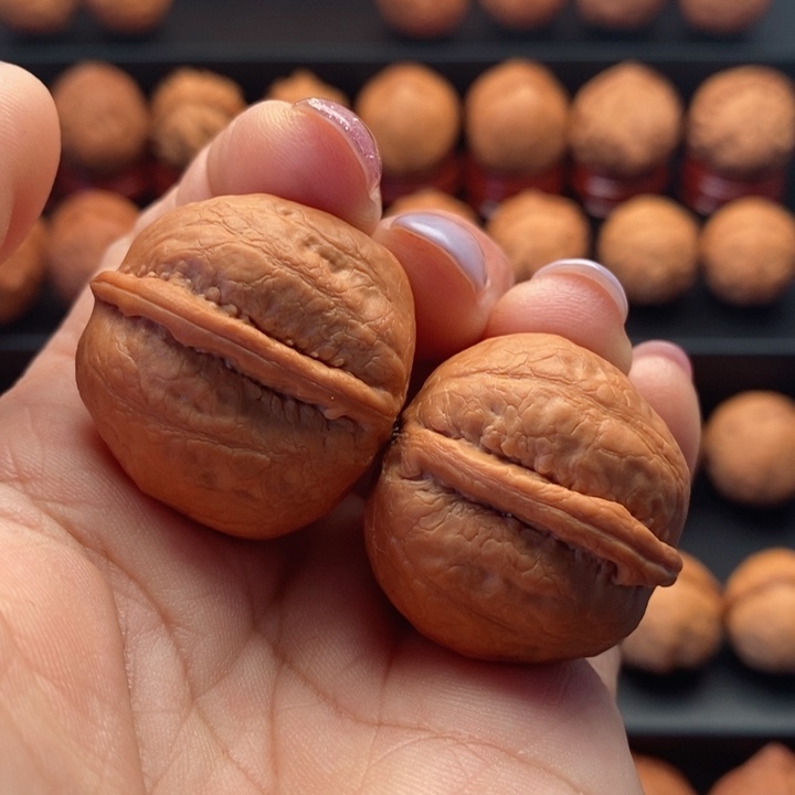 文玩核桃把件精品文玩手捻元