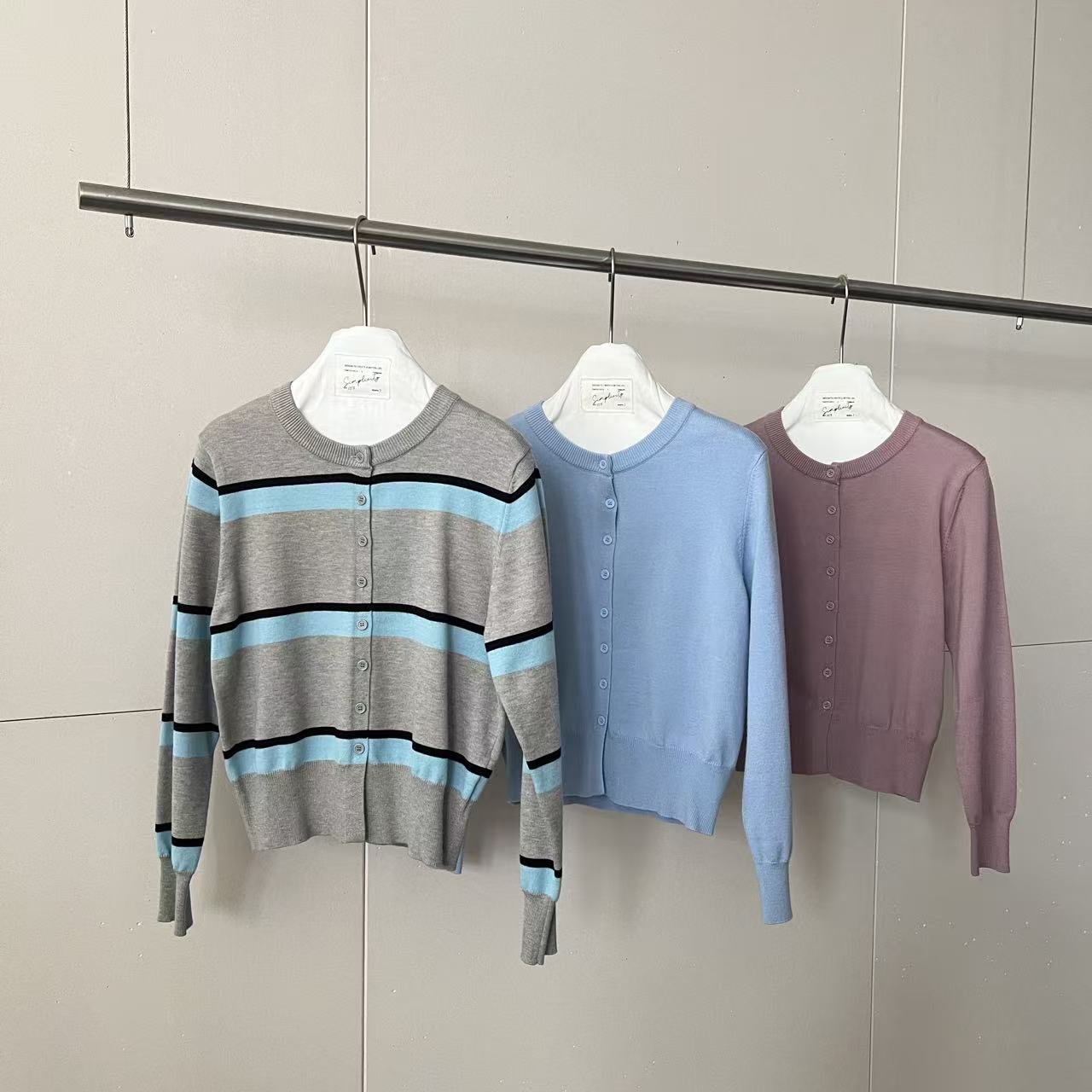 【素简】时尚拼色高品质百搭毛针织衫休闲风长袖经典条纹上衣02330