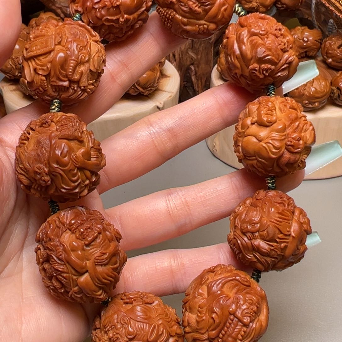 橄榄核手串满工罗汉