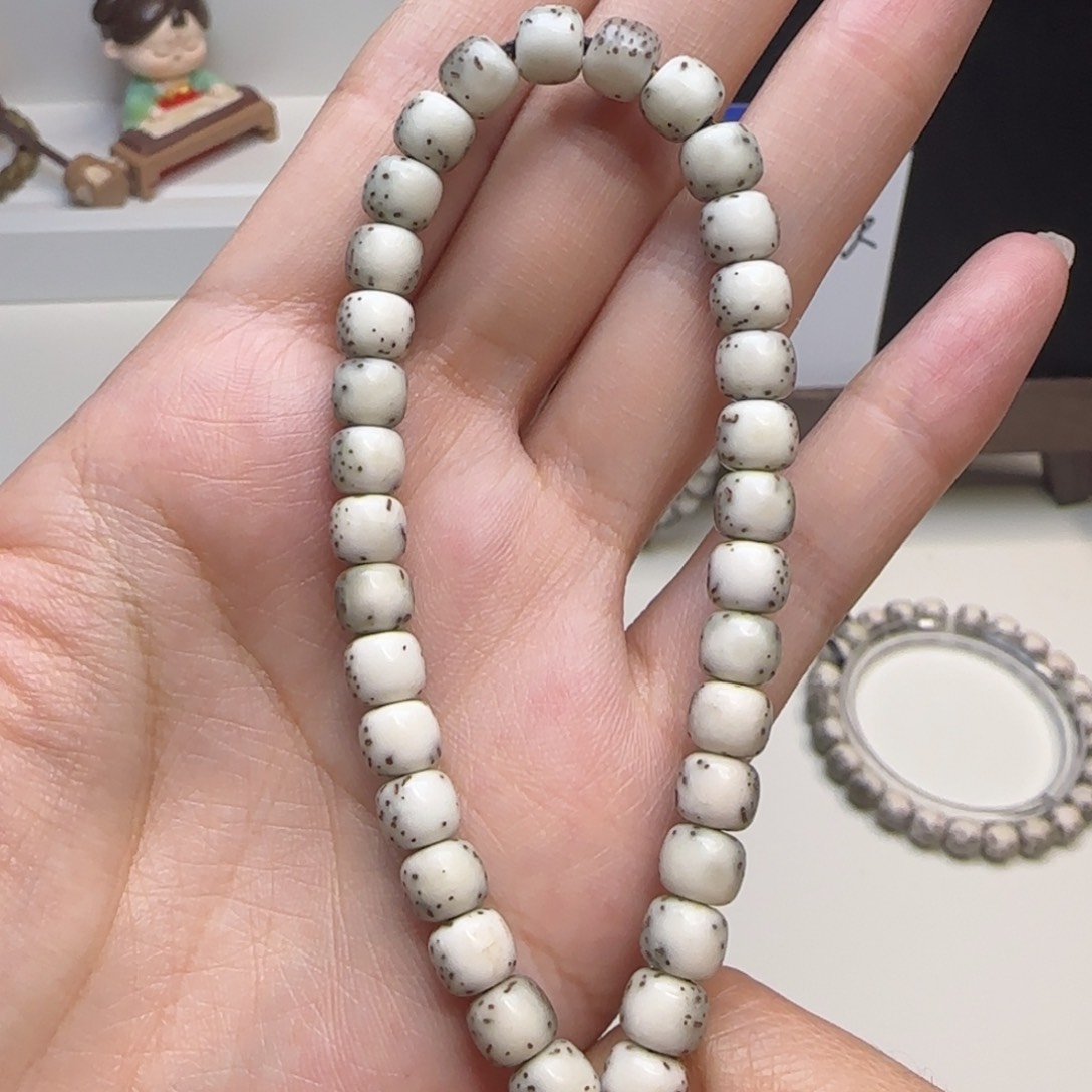 星月菩提手串石玉河豚手持7×6