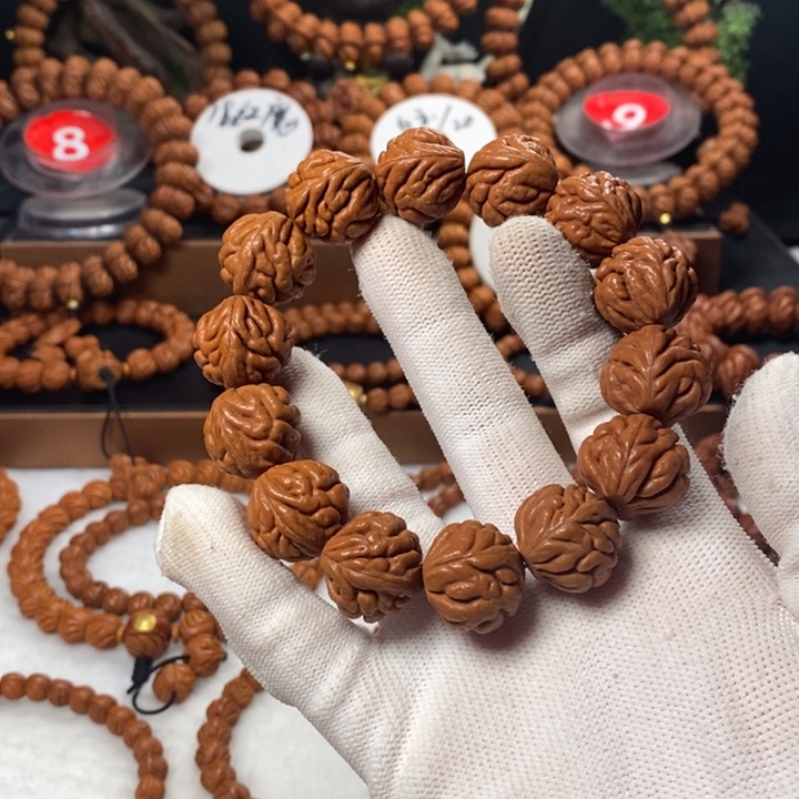 桃核吊坠秦岭龙纹