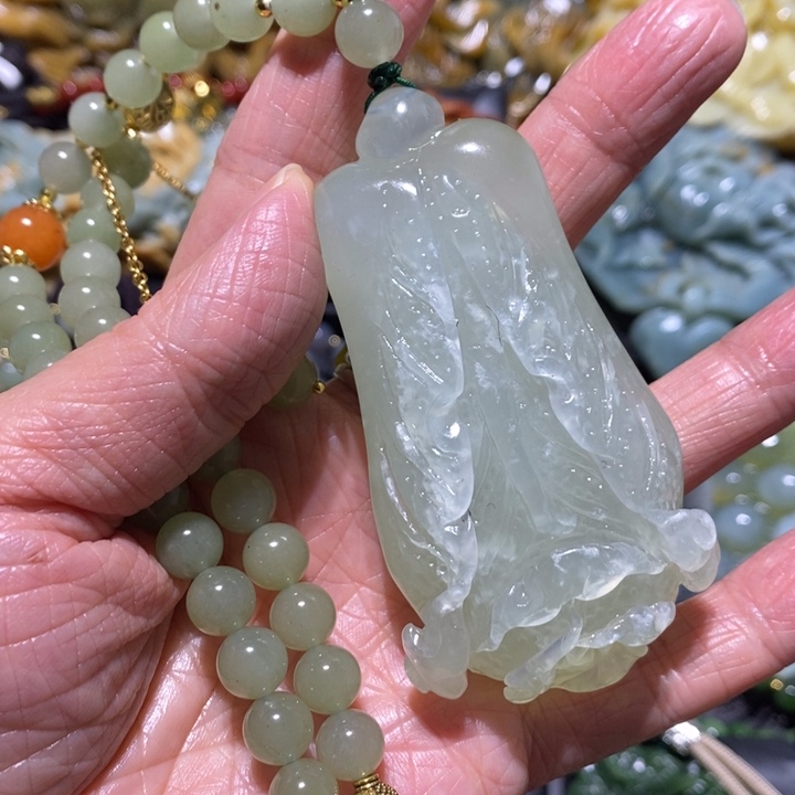 岫玉岫玉吊坠未镶嵌