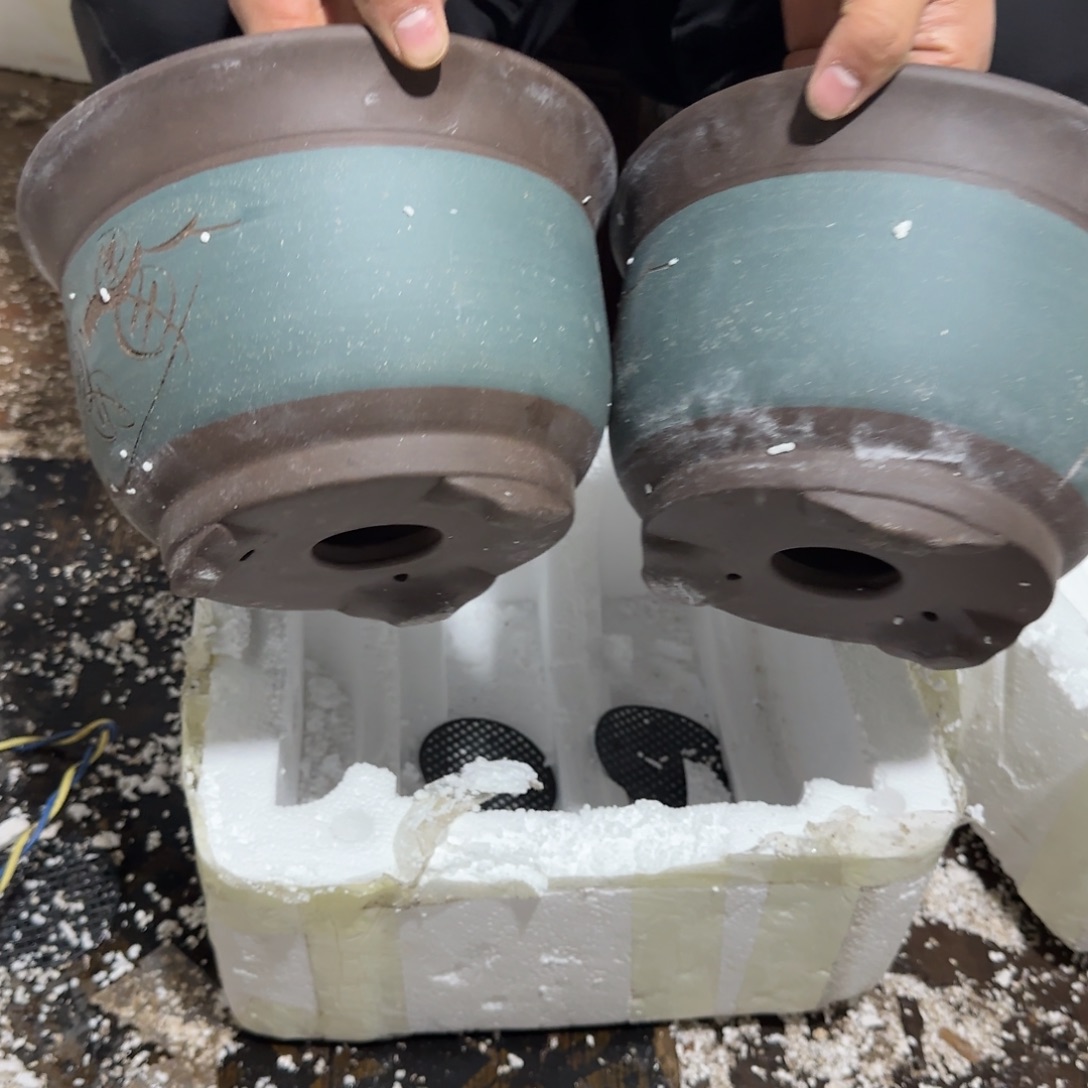 紫砂花盆瑕疵和瑕疵