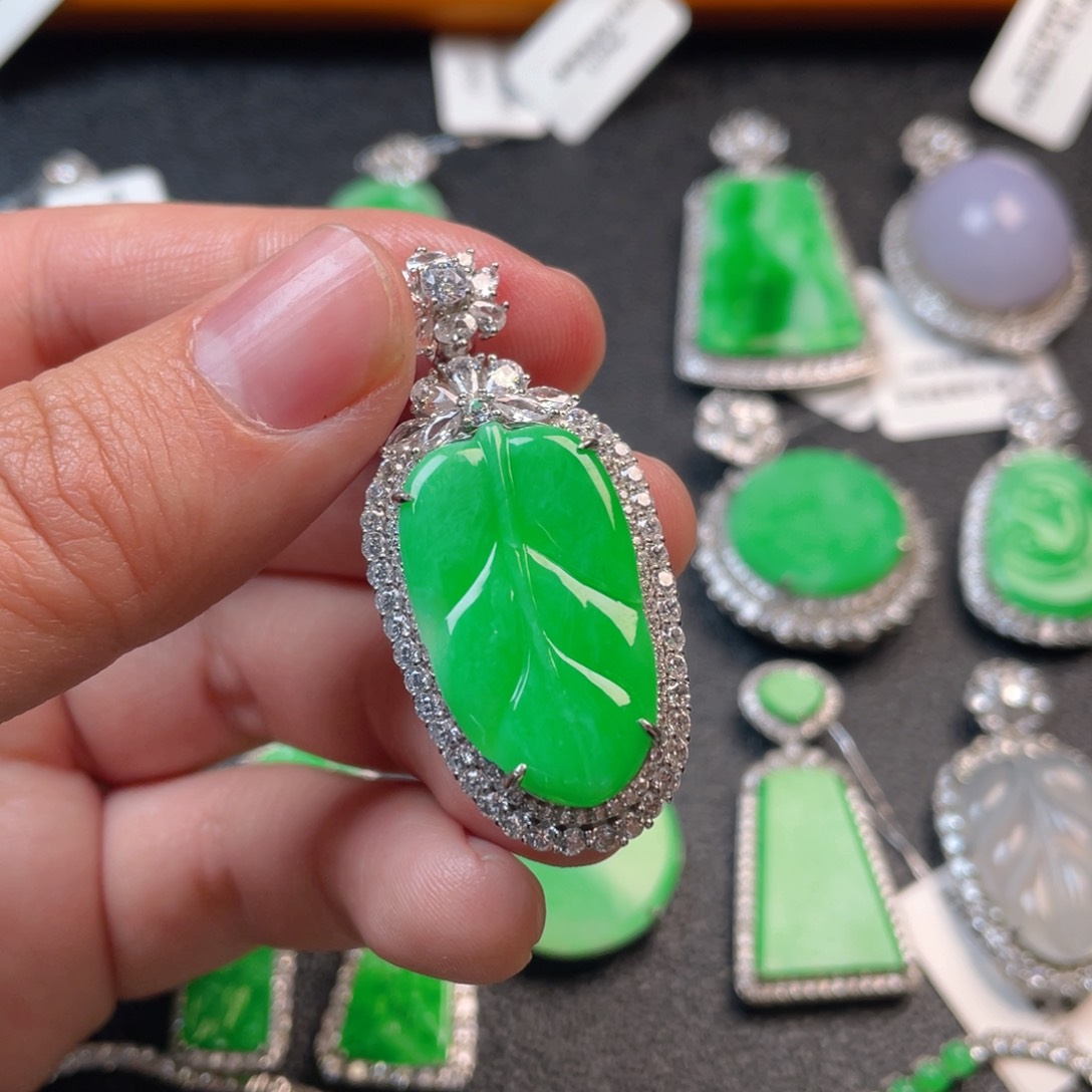 翡翠吊坠(不含链)银S925镶嵌