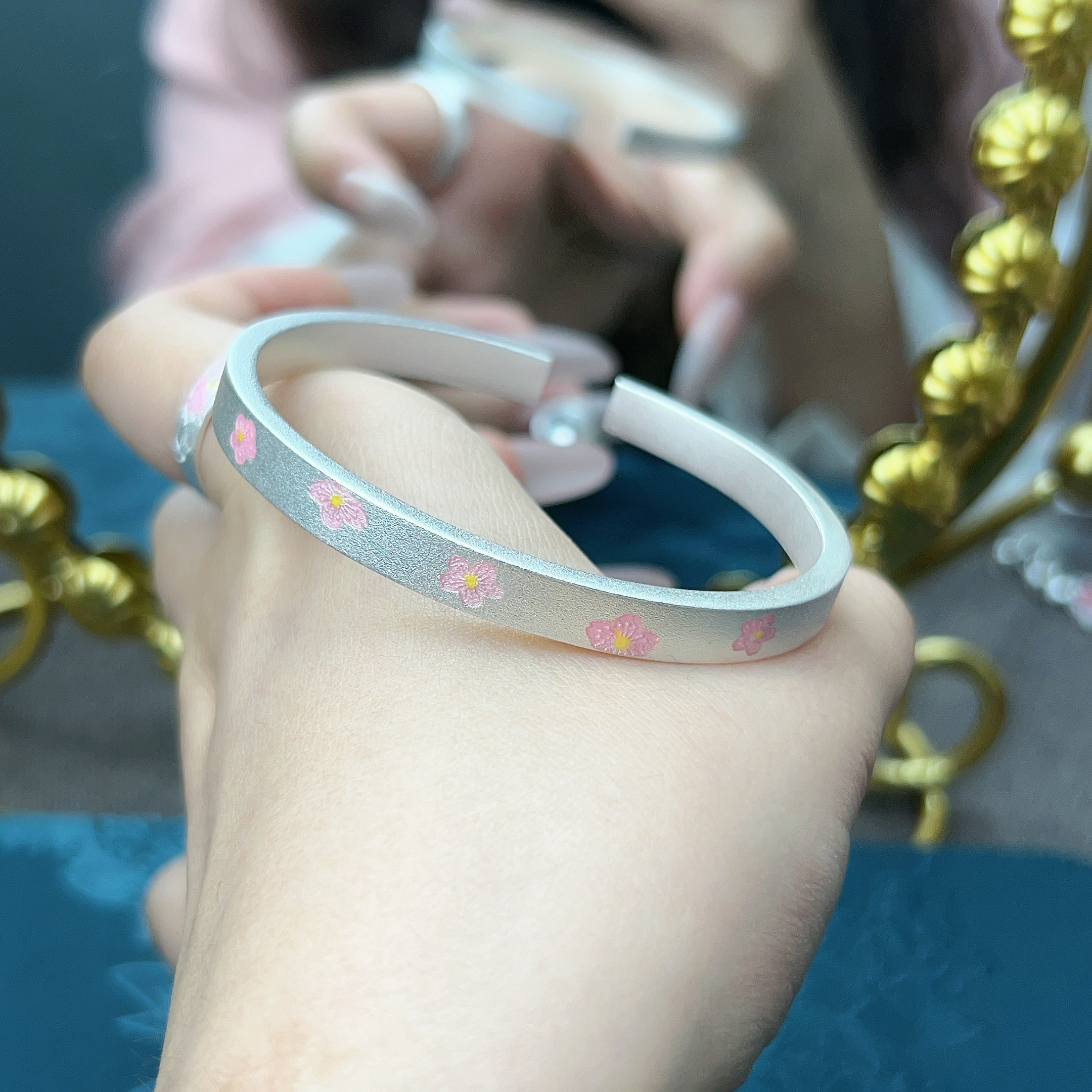 足银手镯 9999粉樱花银手镯女珐琅樱花古法中式实心开口手镯子