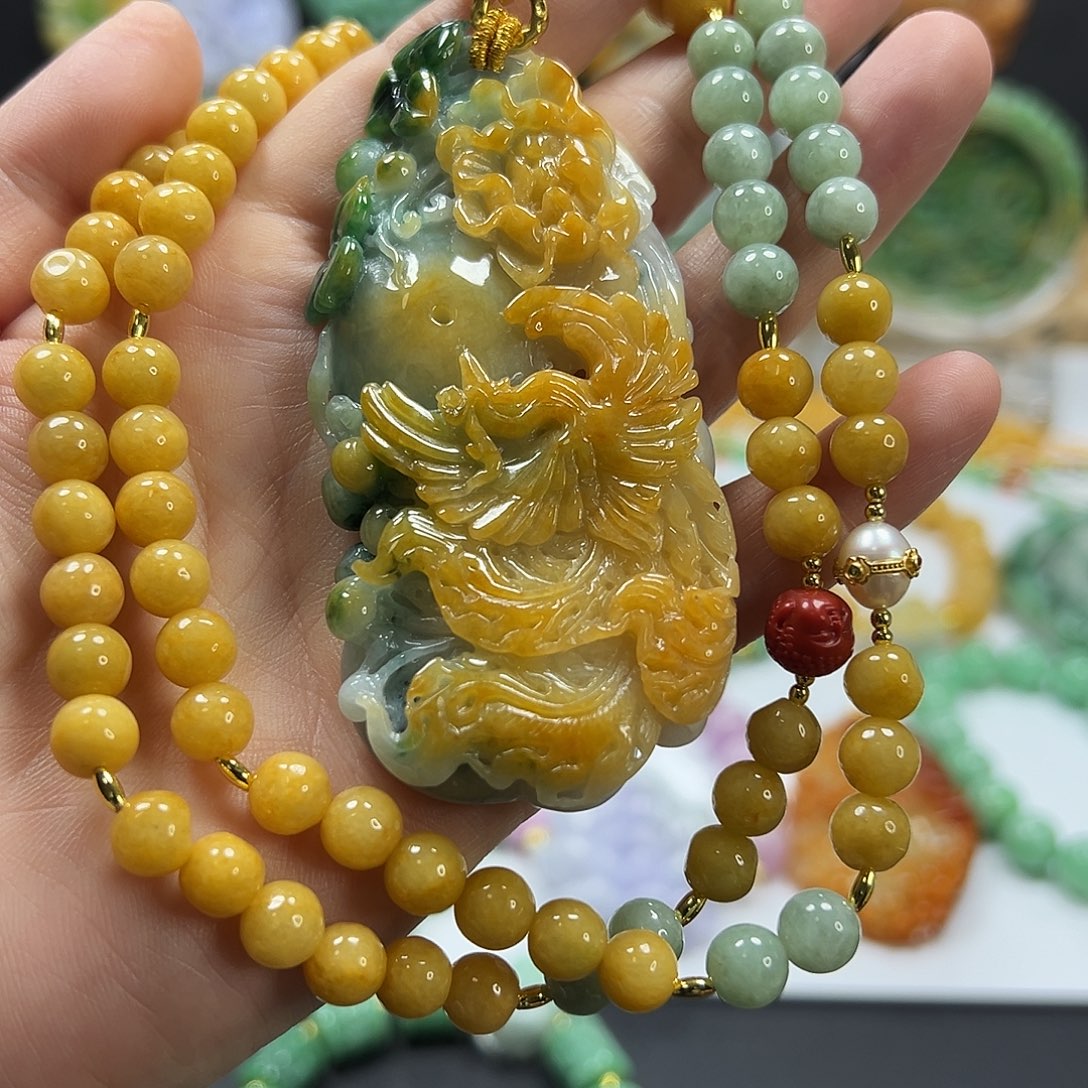 翡翠未镶嵌颈饰吊坠