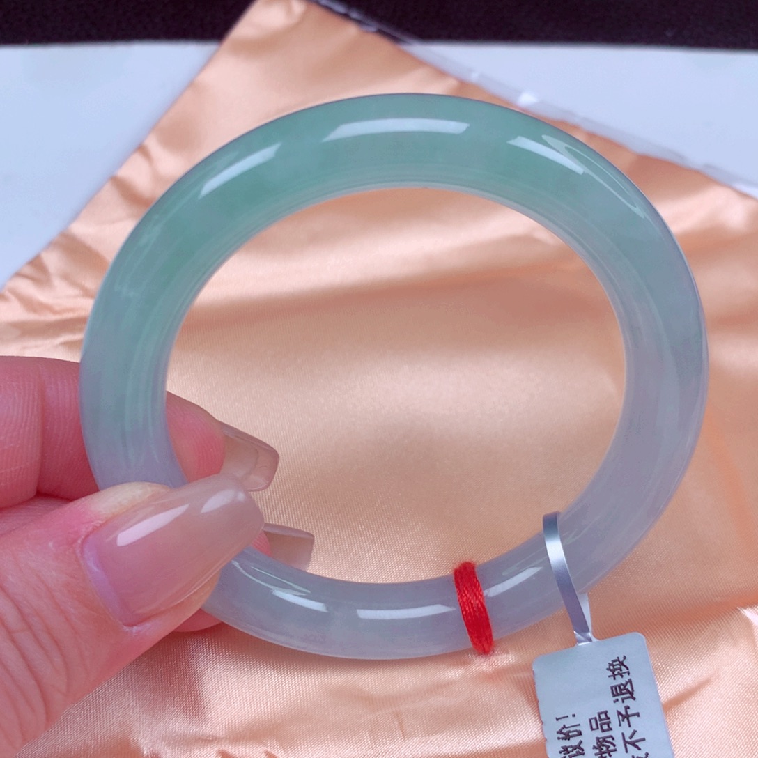 翡翠未镶嵌手镯手镯