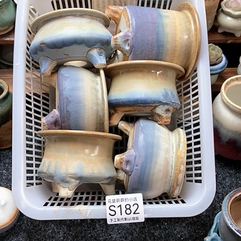 紫砂花盆o*?182微瑕品口径6到8左右