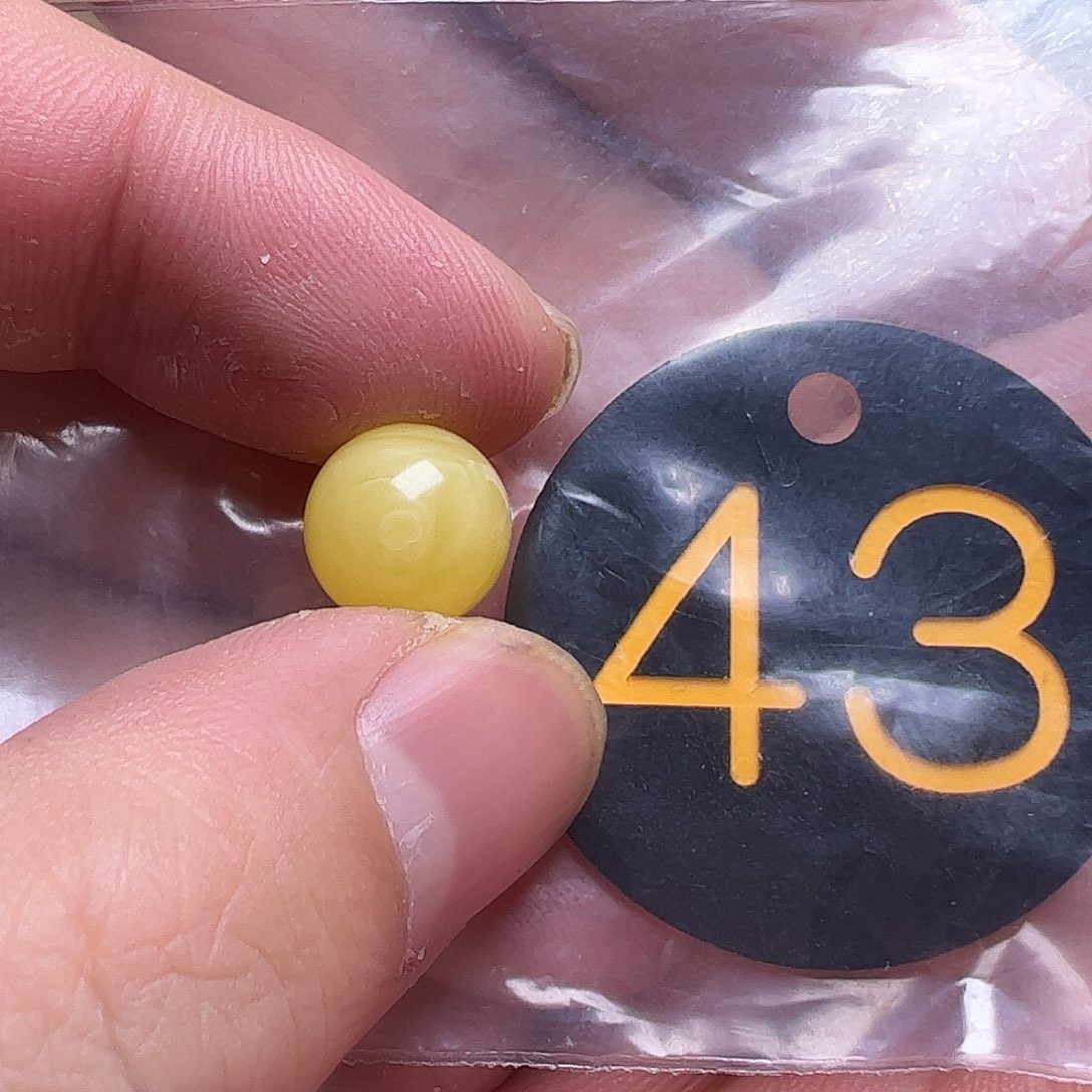 蜜蜡未镶嵌珠宝奇石11mm