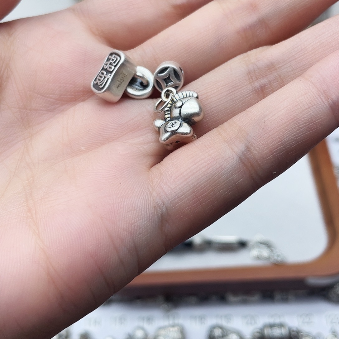 足银足银999小配钥匙扣