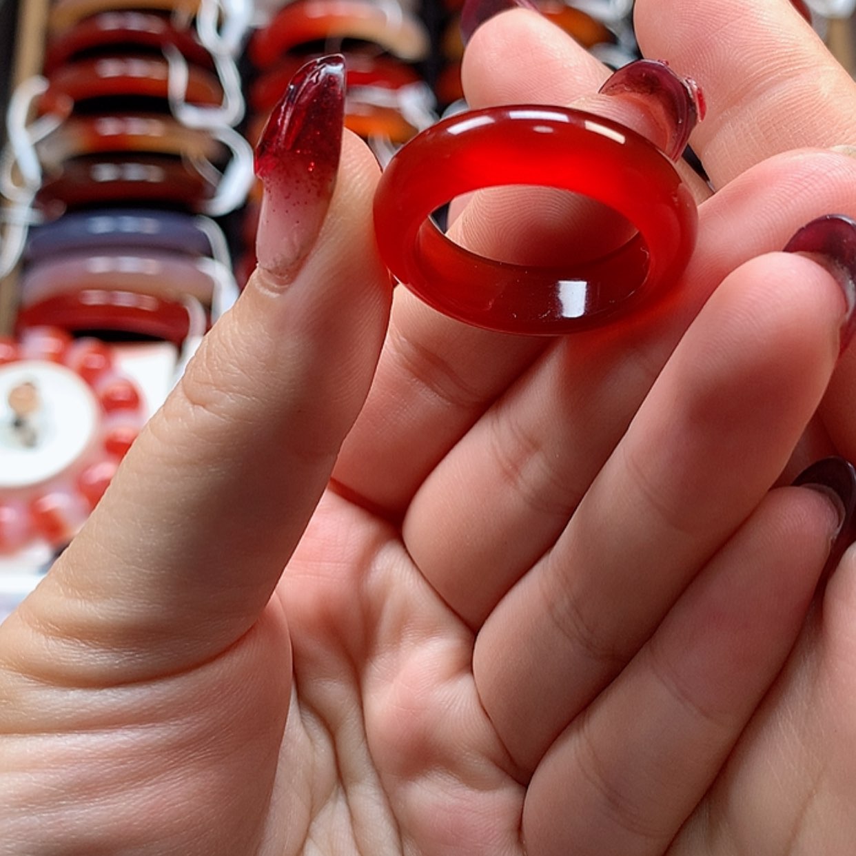 【闪购商品】玛瑙/玉髓手镯未镶嵌耕***获