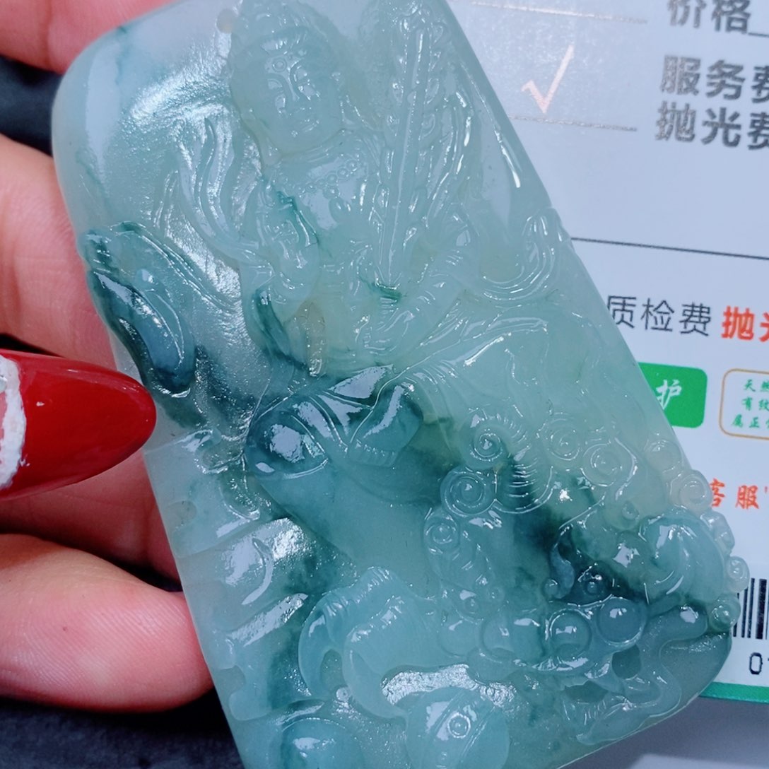 定制翡翠吊坠未镶嵌刚*