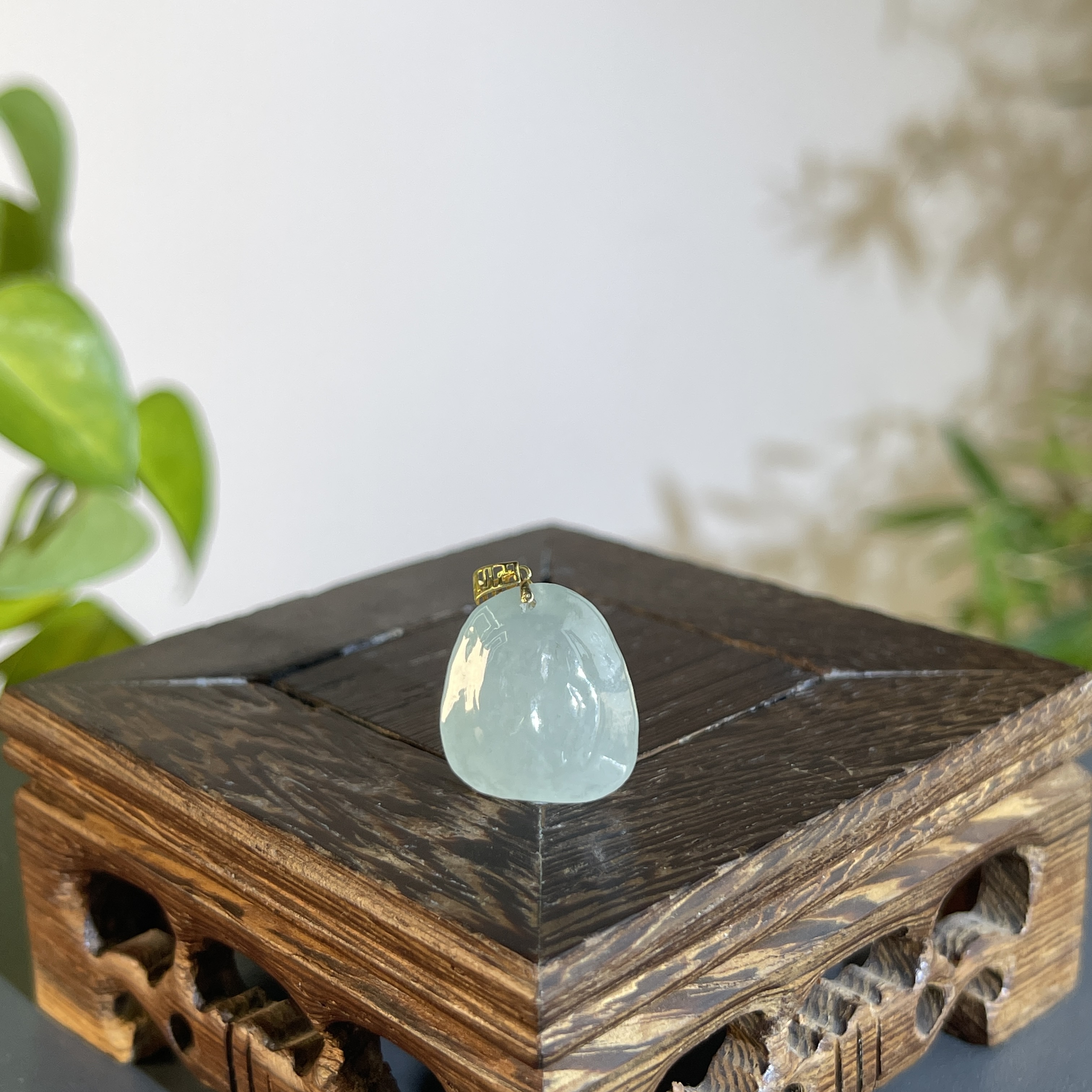 JTB14-018  18K精品天然翡翠A货原石吊坠