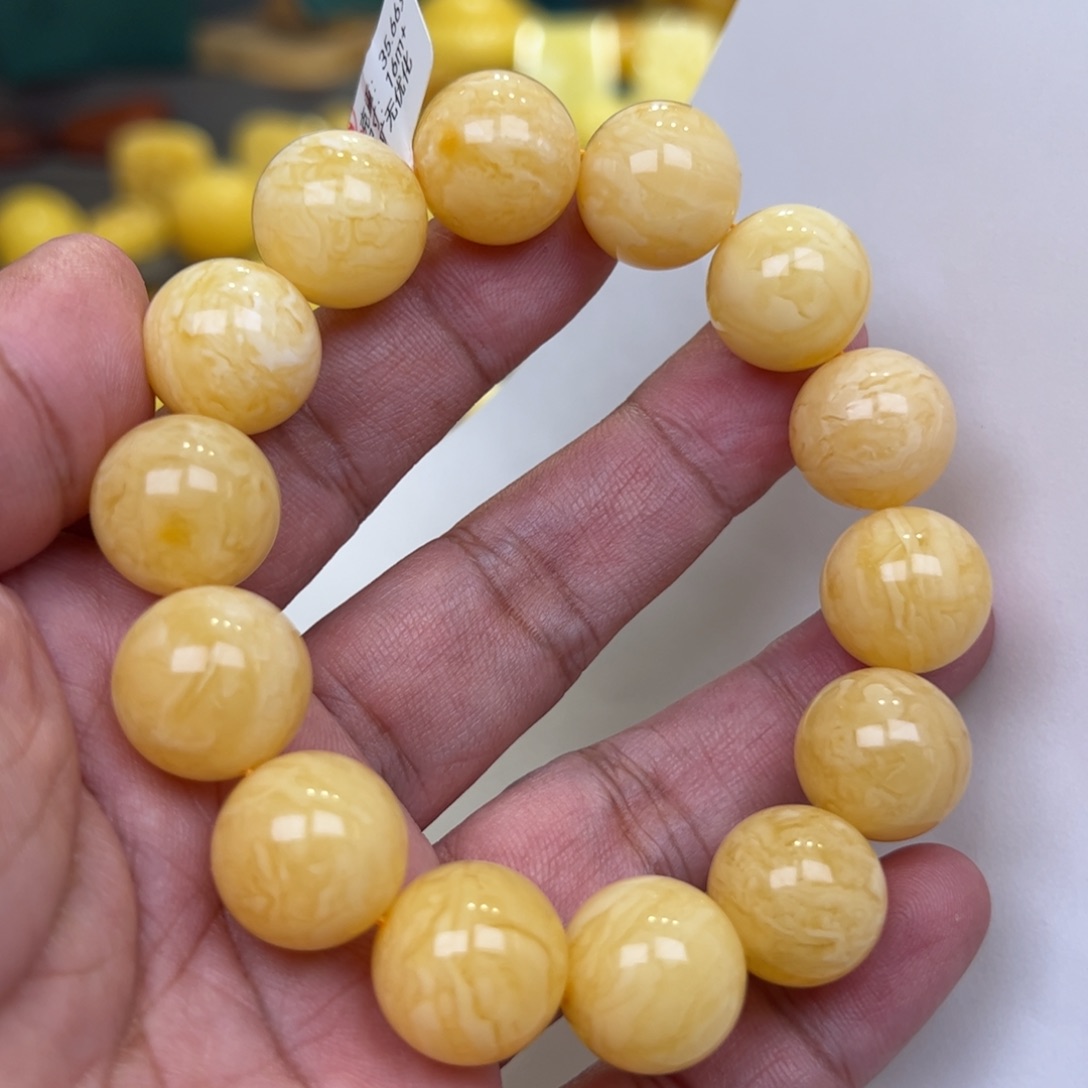 【闪购商品】琥珀裸石未镶嵌智**厂16加35.66克