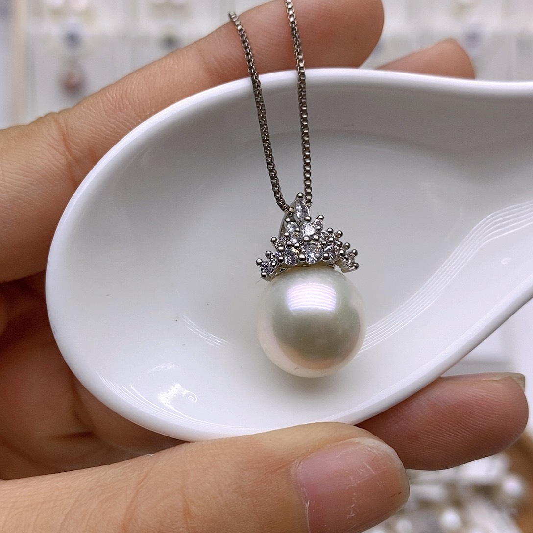 淡水珍珠未镶嵌吊坠(赠链)