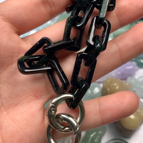 翡翠颈饰未镶嵌花*翡翠