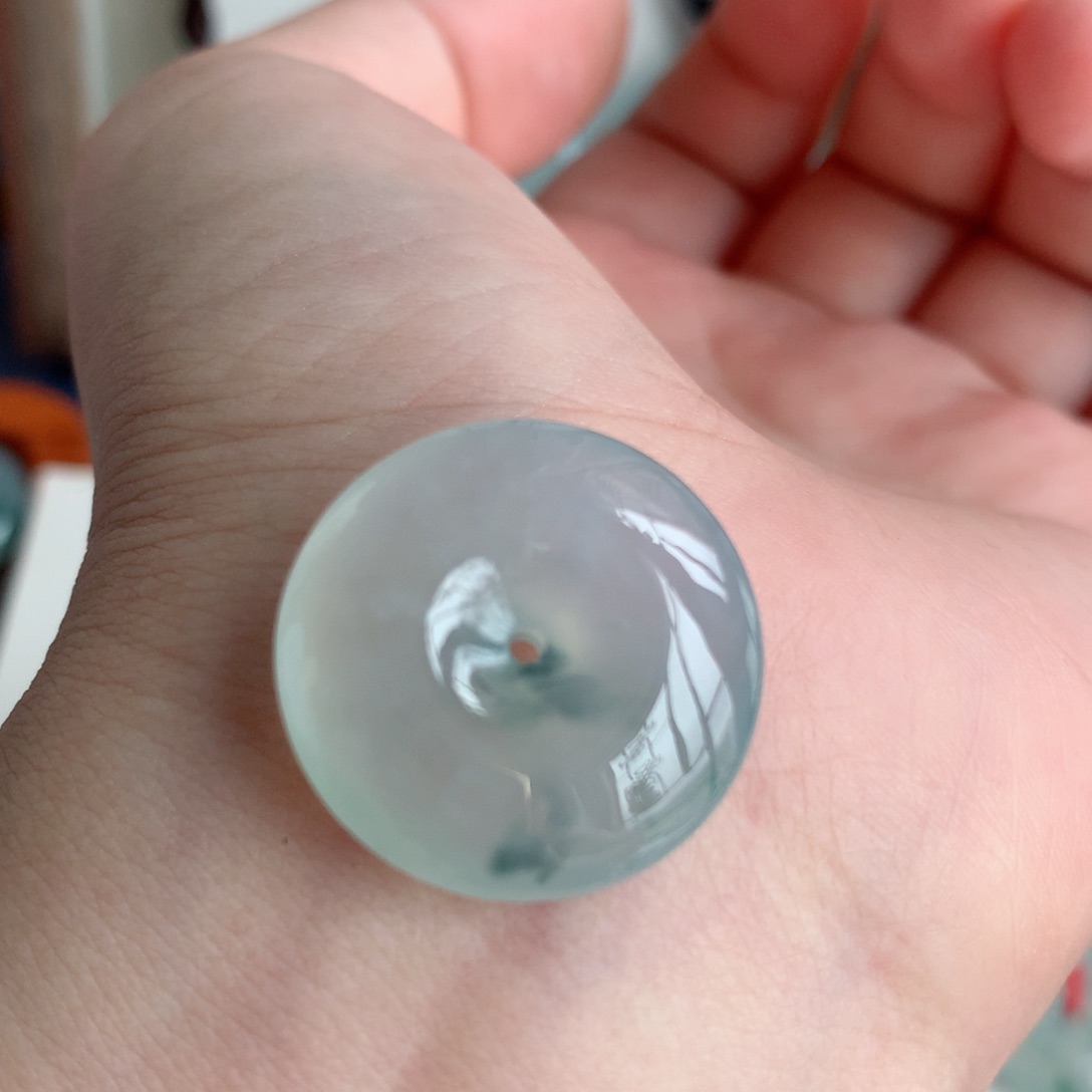 翡翠挂件未镶嵌淡*缅甸A翡翠