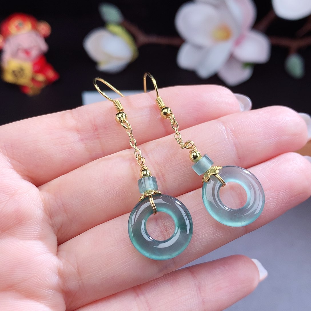 翡翠手镯（圆镯）未镶嵌