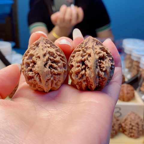 桃核把件东北秋子45
