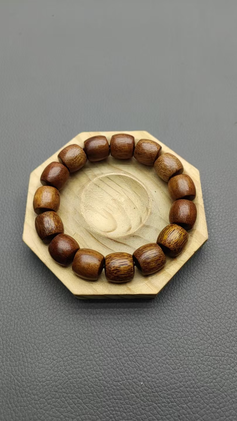 【一木一香缘】文玩文创沉香木串手串多样性发其一F01