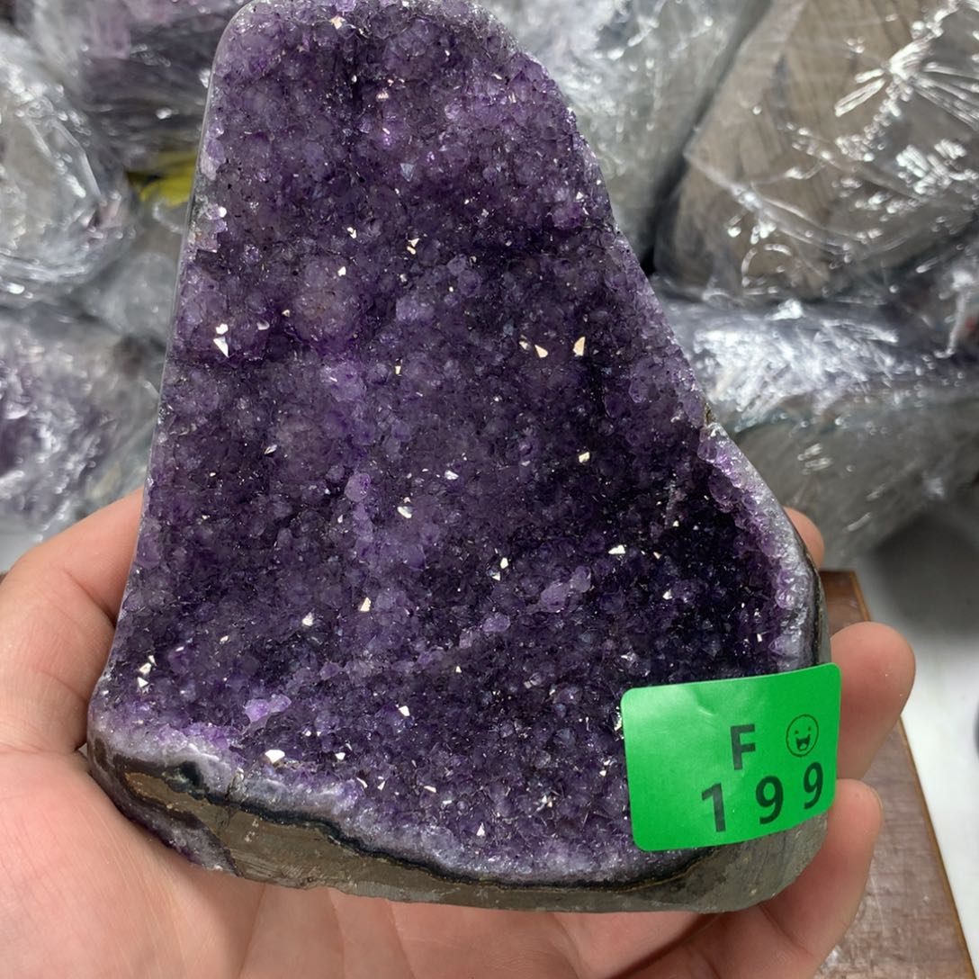 紫晶大型摆件（非配饰）未镶嵌