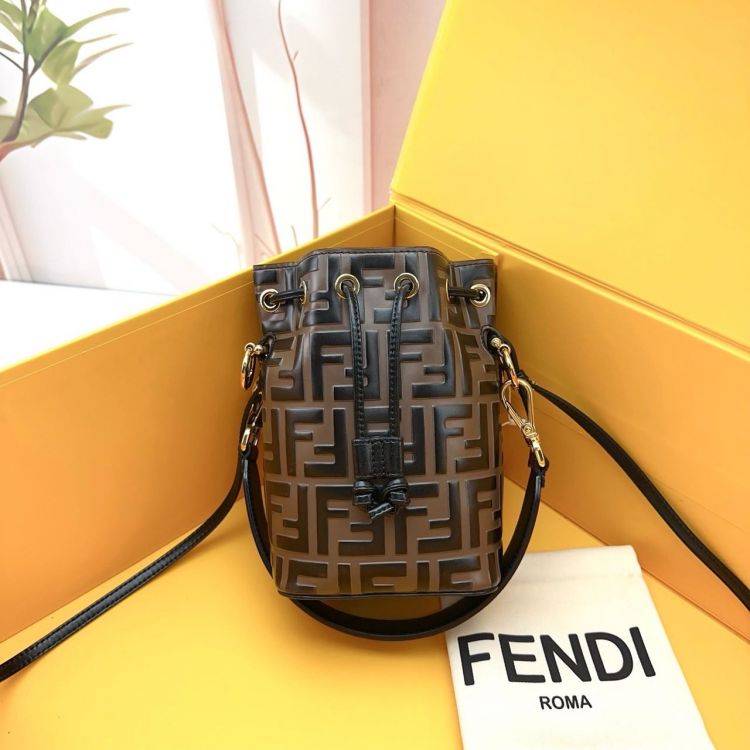 99新 FENDI/芬迪 单肩包/C535683911/[251227SSS]