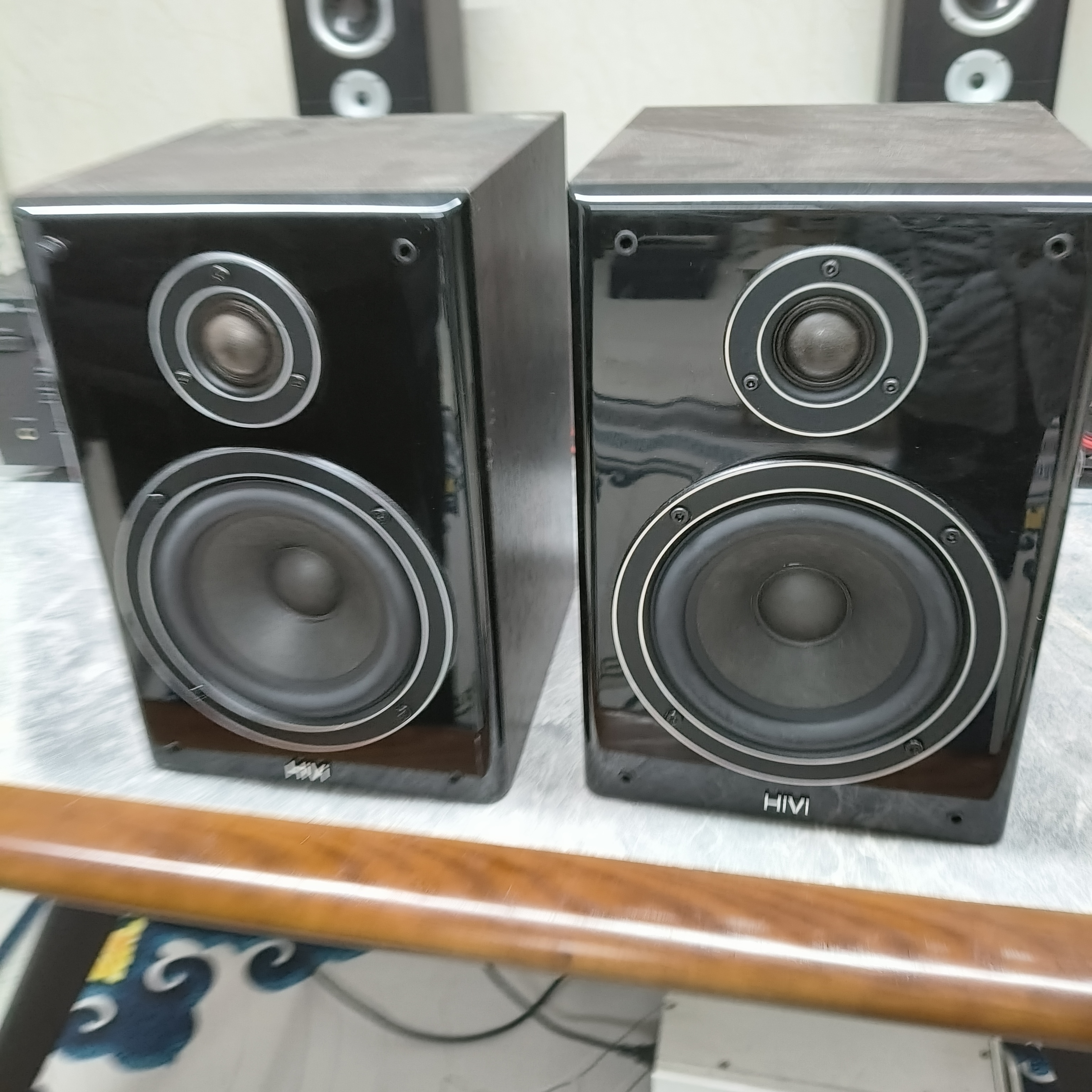 8新  功能完好使用，邮费自理