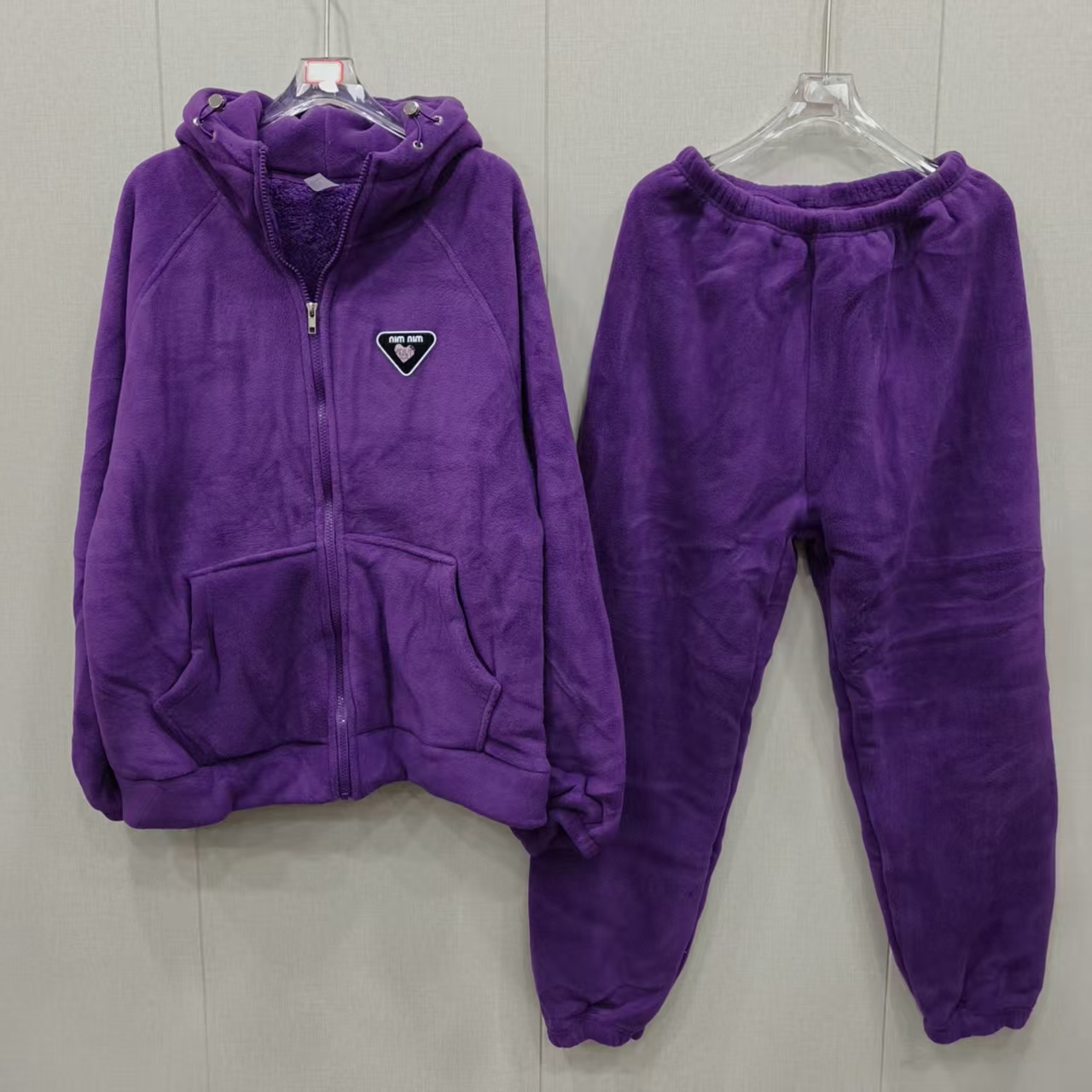 紫色家居服套装(上衣+裤子)