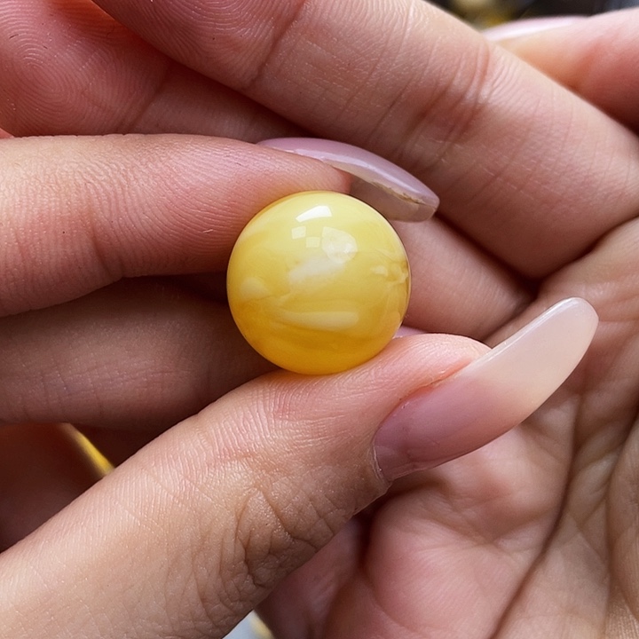 琥珀裸石未镶嵌单珠尺寸16.3mm