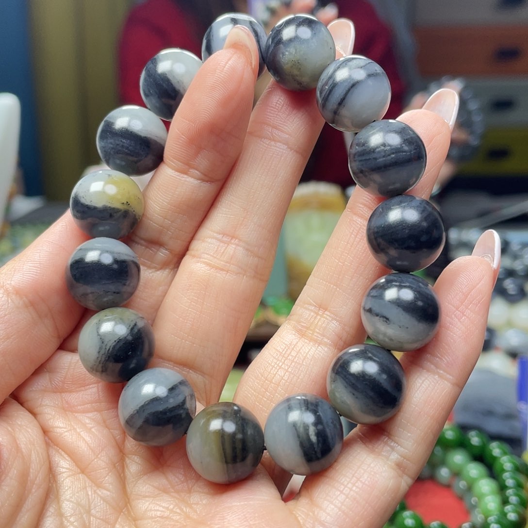 未镶嵌手链和田玉